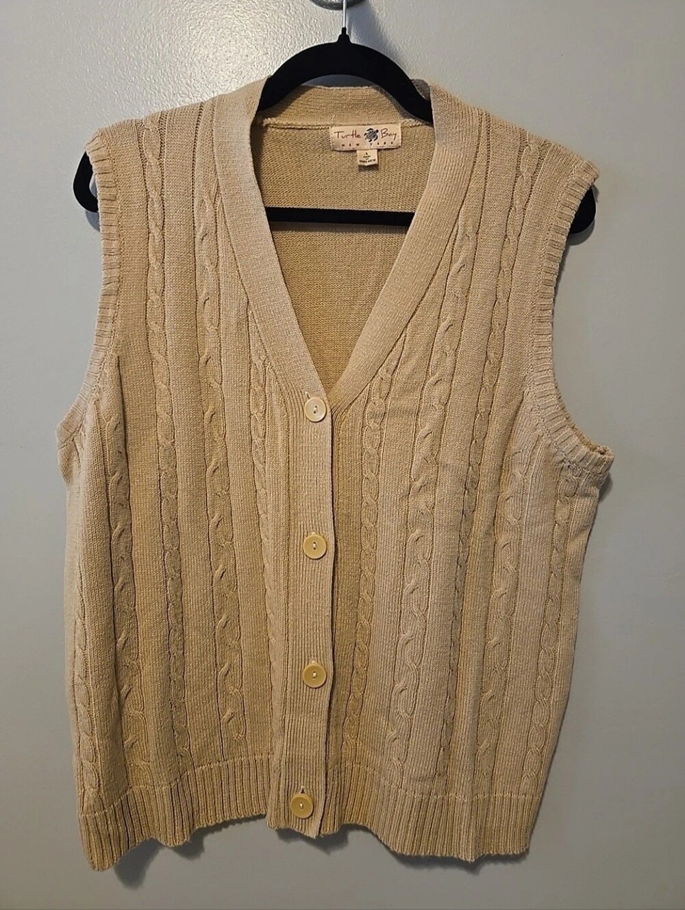 Turtle Bay Women's Cable Knit Swester Vest Cardigan Button Front Tan Sz. L